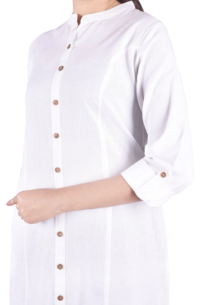 Classic Pristine White Button-Down Straight Kurta with Side Pockets